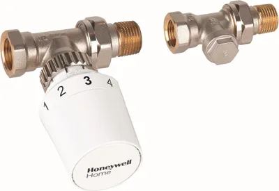 Productafbeelding van Set voor radiator met zij-aansluiting: T5019 thermostaatkop + V2020DSX15 recht thermostaatkraan met vooringestelde waarde + V2420D0015 recht retourkraan, 1/2"