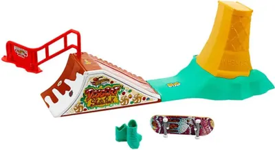 Image de Hot Wheels Skate-Set Dessert Track Skatepark Skateboard Fingerboard Shoes