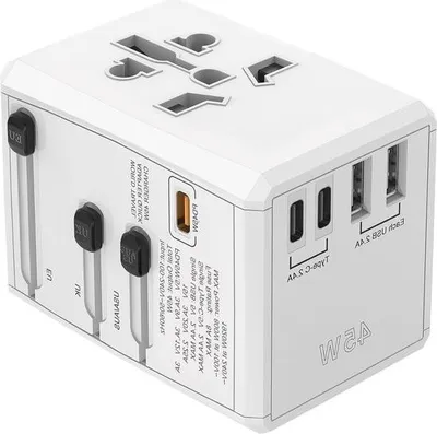 Produktbild von SAFEMORE PD 45W Schnelllade-Reiseadapter – USB-C – 5 Anschlüsse – Steckdose – Weltweit einsetzbar – Weiß