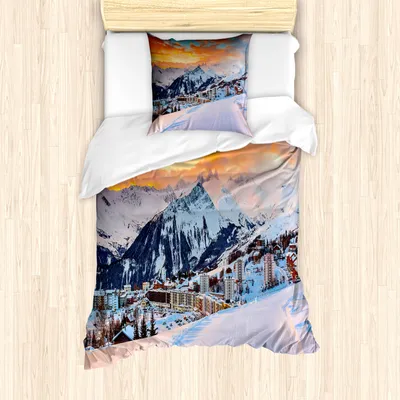 Produktbild von ABAKUHAUS Winter Mantele, Wintersaison Berg, Milbensicher Allergiker geeignet mit Kissenbezügen, 135 cm x 200 cm - 80 x 80 cm, Orange Weiss
