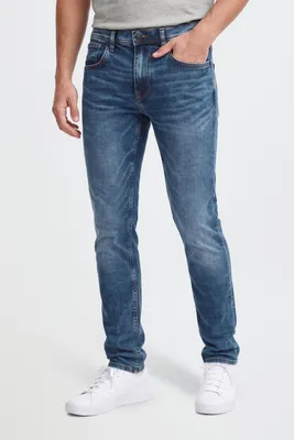 Immagine prodotto di Blend 20708715 Pantalone jeans uomo in denim multiflex elasticizzato 5 tasche jet fit flim fit, Immagine generata dall'IA