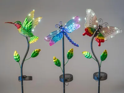 Produktbild von formano 3er Set Solar Gartenstecker LED Vogel Libelle Schmetterling Solarleuchte