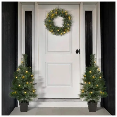 Produktbild von Künstliche Weihnachtsbäume und Kranz mit LEDs – 3er-Set