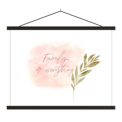 Produktbild von MuchoWow® Textilposter Familie ist alles - Zitate - Sprichwörter 150x113 cm mit schwarzem Rahmen - Wohnzimmer