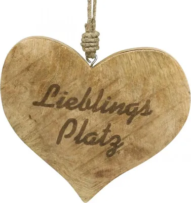 Produktbild von Dekoherz aus Holz mit Lieblingsplatz Gravur zum Aufhängen