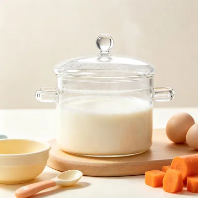 Produktbild von Sicherer Baby Glastopf 1900 ml mit Doppelgriff und Deckel, hitzebeständiger Milchtopf für Babynahrung und schonende Haushaltsnutzung