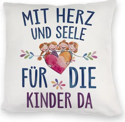 Produktbild von Mit Herz für Kinder da Kuschelkissen Herz Umarmt Kinder