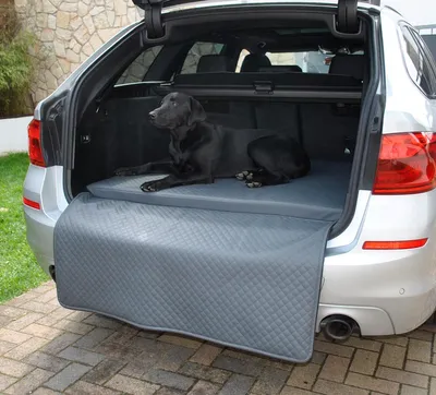 Produktbild von Hundebett Kofferraum Matte Grau XXL (110x90x5x60cm) Luca Autoschondecke Kunst Leder Autositz Schutzdecke
