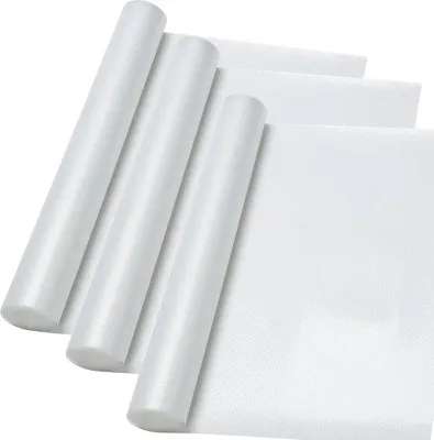 Imagen del producto de Alfombrilla antideslizante transparente, 150x50 cm. Ideal para proteger cajones de cocina, como alfombrilla protectora, para evitar deslizamientos en el coche, como alfombrilla antideslizante, para proteger cajones y para usar en el baño