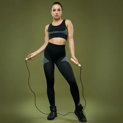 Image de Cuir de corde à sauter 240 cm noir