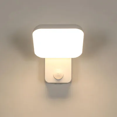 LED Außen-Wandleuchte 16W mit Sensor IP65 3000K