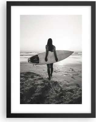Produktbild von Gerahmtes Poster - Schwarzer Rahmen - Frau Strand Surfen - 30x40 cm - Wand Bild - Wanddeko - Wandbilder - Kunstposter - Wandposter - Bilderrahmen - Bilder - Kunstdruck - P2BPA30x40-5036