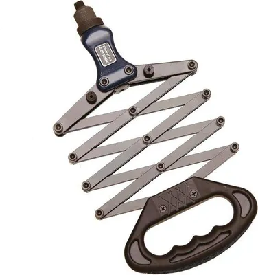 Image de Pince à clous compacte 2750C dotée de fonctions pratiques
