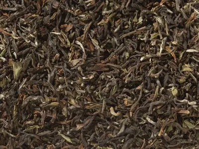 Produktbild von 1 kg Schwarzer Tee Darjeeling FTGFOP1 Jungpana (inbetween)