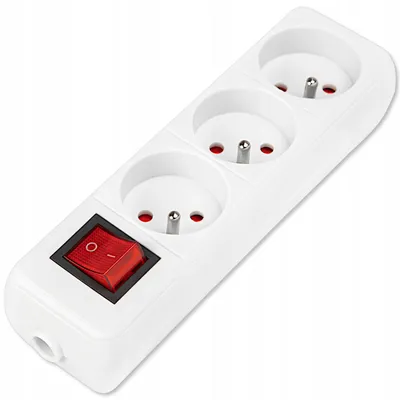 Produktbild von Steckdose Gn-370ws, 3-fach, mit Schalter und Erdung.