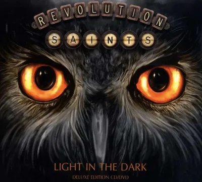 Produktbild von Light In The Dark (Deluxe Ed.)