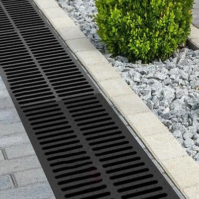 Produktbild von Schutzrohrreinigungsklappe - Rechteck - Kanaldeckel - Schutzsystem - Maßgefertigt - 50 x 30 cm - Schwarz