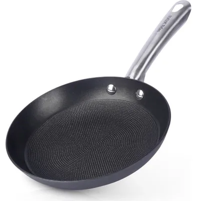 Obrázok produktu pre NAVA Liatinová panvica Atlas s nerezovou rukoväťou – 30 cm