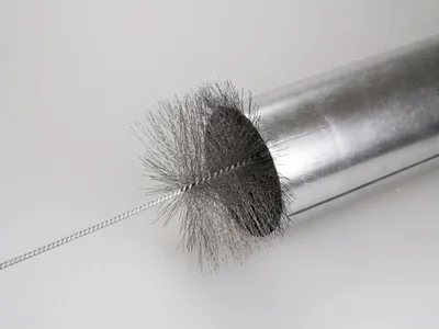 Immagine prodotto di Pulitore per tubo stufa con spazzola in filo d'acciaio lunghezza totale 2 m diametro 150 mm resistente all'abrasione