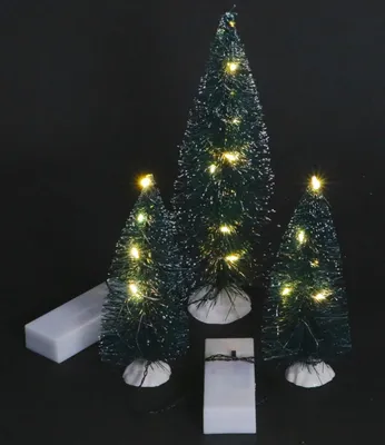 Produktbild von 3er Set künstliche Dekotanne mit warmweiß LED Lichterketten Weihnachtsdeko Tanne