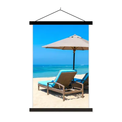 Produktbild von MuchoWow® Textilposter Strandkorb - Sonnenschirm - Sommer - Meer 120x180 cm mit schwarzem Rahmen - Fotos