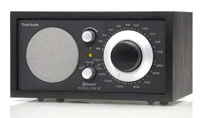 Produktbild von Tivoli Audio ONE BT Radio mit Bluetooth Schwarz/schwarz silber