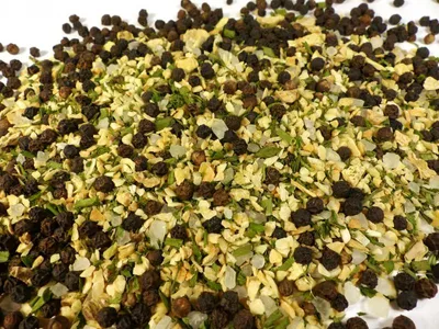 Produktbild von Knoblauch Pfeffer grobe Gewürzzubereitung für die Mühle Naturideen® 100g