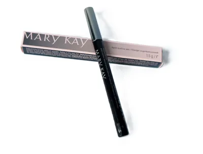 Produktbild von MARY KAY Liquid Eyeliner Pen wasserfester Augenkonturenstift schwarz 1,5g