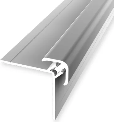 Produktbild von Wandprofil 34 x 34 x 2600 mm Einfasshöhe 3 - 5 mm Tapetenprofil Außenecke Aluminium eloxiert Glatt Ungebohrt Silber Küberit