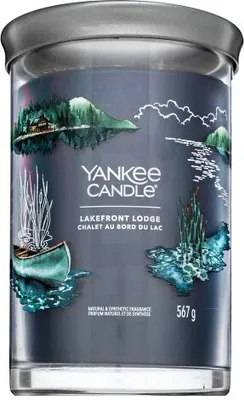 Produktbild von Yankee Candle Duftkerze Lakefront Lodge, 567 g, 149 mm Höhe, 9.9 cm Durchmesser, 100 Brennstunden, 2 Dochte, Tumbler, Blau, Signature Serie, wiederverwendbares Glas