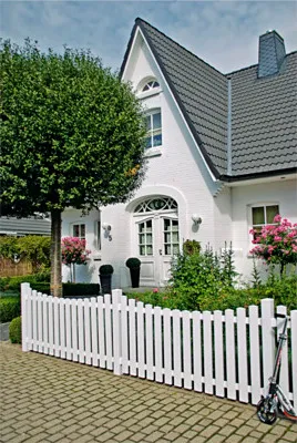 Produktbild von Vorgartenzaun Lightline Tiefbogen 180 x 80/70 cm weiß