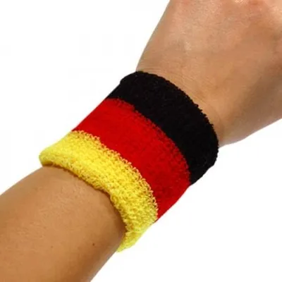 Produktbild von Schweißband Deutschland-Design Frottee schwarz/rot/gelb 7 x 6 cm