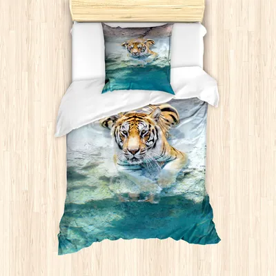 Produktbild von ABAKUHAUS Safari Mantele, Bengal Tiger in Wild, Milbensicher Allergiker geeignet mit Kissenbezügen, 135 cm x 200 cm - 80 x 80 cm, Teal Creme Senf