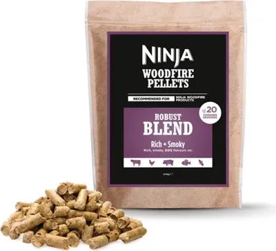 Produktbild von Ninja Woodfire Pellets Robust Blend (0,9kg) Hickory Kirsche, Ahorn und Eiche