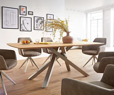 Produktbild von DELIFE Esstisch Edge Boot 200x100x2,5-3 Eiche Natur Kreuzgestell Rechteck Edelstahl Schweizer Kante