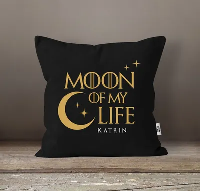 Produktbild von Kissen-Bezug Liebe Moon of my life/ my sun and stars personalisierbar eigene Namen Liebeserklärung Geschenk Freund/Freundin Moonworks® Moon Personalisiert schwarz unisize