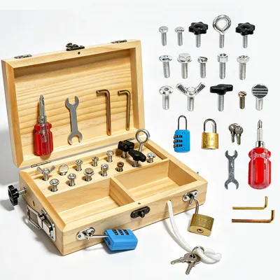 Imagen del producto de Caja de herramientas Montessori de madera, con 15 tornillos, un destornillador, para niños, juguete para el desarrollo de la motricidad