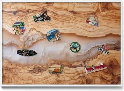 Produktbild von Magnetboard 100x70 cm – Weißer Rahmen – Holzstruktur Mit Harz – Magnetische Tafel, Magnetwand – Metall Magnetische Tafel, Kinderzimmer