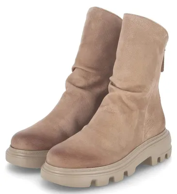Imagen del producto de Botines Paul Green, fabricados en piel de nobuk
