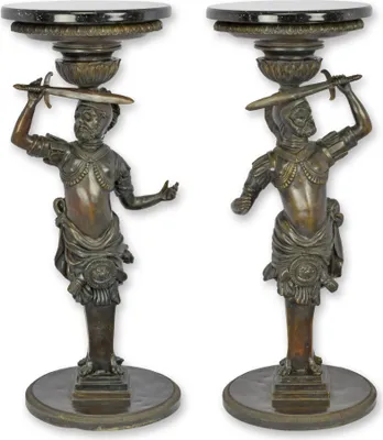 Produktbild von Paar Bronze Guéridon mit Marmorplatte Replikat Retro Design Dekoration