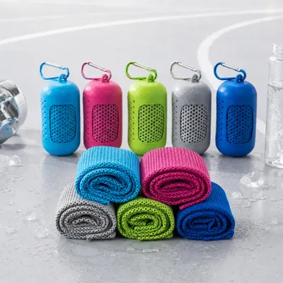 Produktbild von 5 Stück Sporthandtuch Cooling Towel, 100 × 30 cm, sofort kühlend & schnelltrocknend, Kühlhandtuch Mikrofaser für Fitness, Laufen, Camping, Outdoor