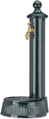 Zdjęcie produktu dla Antyczny stojący kran do ogrodu i patio - Wysokość: 61 cm - Szerokość: 25 cm - Głębokość: 31 cm - Zewnętrzny kran do fontanny ogrodowej w nostalgicznym ciemnozielonym kolorze