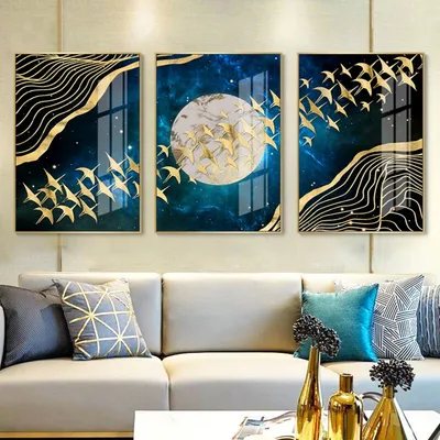 Produktbild von TPFLiving Kunstdruck LW-432 (OHNE RAHMEN) Poster - Leinwand - Wandbild - Hochauflösender Giclée-Druck, langlebig und hochwertig - Goldene Vögel auf blauem Hintergrund -  Wanddeko Wohnzimmer -  - Größe: 35x50cm