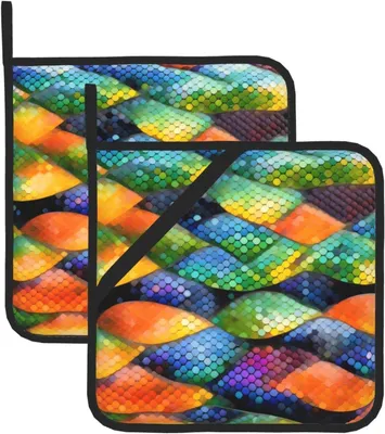 Produktbild von Topflappen-Set mit Regenbogenfischschuppen, hitzebeständig bis 180 °C, als Ofenhandschuhe und Untersetzer für die Küche