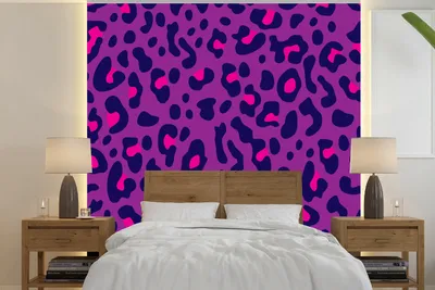 Produktbild von MuchoWow® Fototapete für Wohnzimmer oder Schlafzimmer Wandtapete Vinyl Motivtapete Pantherdruck - Lila - Rosa - 220x220 cm - Tapeten