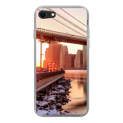 Produktbild von MuchoWow® Handyhülle Schutzhülle Hülle für iPhone 8 New York - Brooklyn - Brücke Silikon Softcase Handy Hülle - Schutzhaube