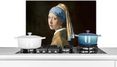 Produktbild von KitchenYeah®  Spritzschutz Küche - Küchenrückwand - Wandschutz für Herd und Spüle - Mädchen mit Perlenohrring - Gemälde - Alte Meister - Vermeer 60x40 - Alu-Dibond (Alternative zum Spritzschutz aus Gl