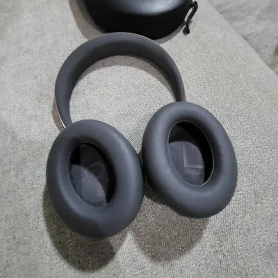 Produktbild von 1 Paar Kopfhörer Ohrhörer Feste Farbe Komfortable atmungsaktives Ohrkissen Mode -Mördingenzubehör Accoresoires Weiche Schwammpolster Ersatz -Ohrschützer -Pads für Bose 700/NC700-Schwarz