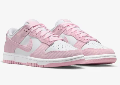Produktbild von Nike Dunk Low Pink Corduroy (W) 40.5