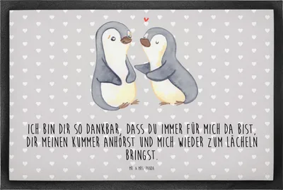 Produktbild von Mr. & Mrs. Panda Schmutzmatte Pinguine trösten 50 x 75 cm - Grau Pastell - Geschenk, für Partner, Freundin, Fußabstreifer, Frauen, Hochzeitstag, Valentinstag, Freund